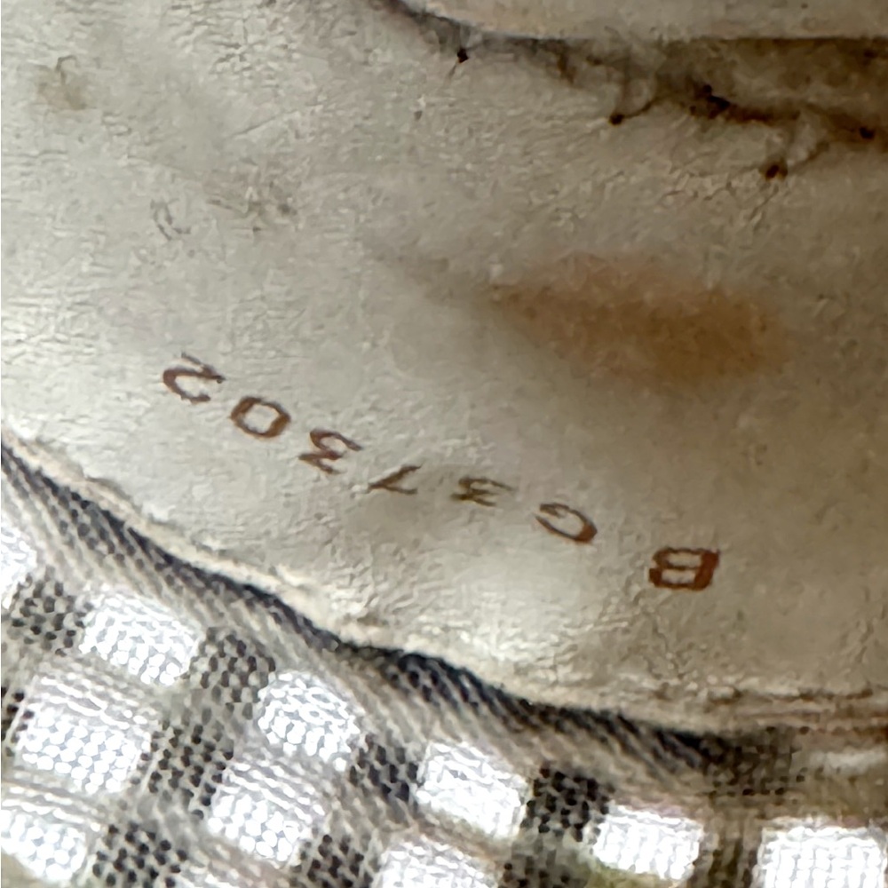 CHANEL WOVEN CAP TOE LEATHER WHITE BLACK LOAFER ESPADRILLE FLAT 40 10 - Picture 13 of 13